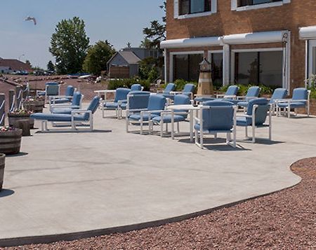 The Shoreline Inn Grand Marais Exterior photo